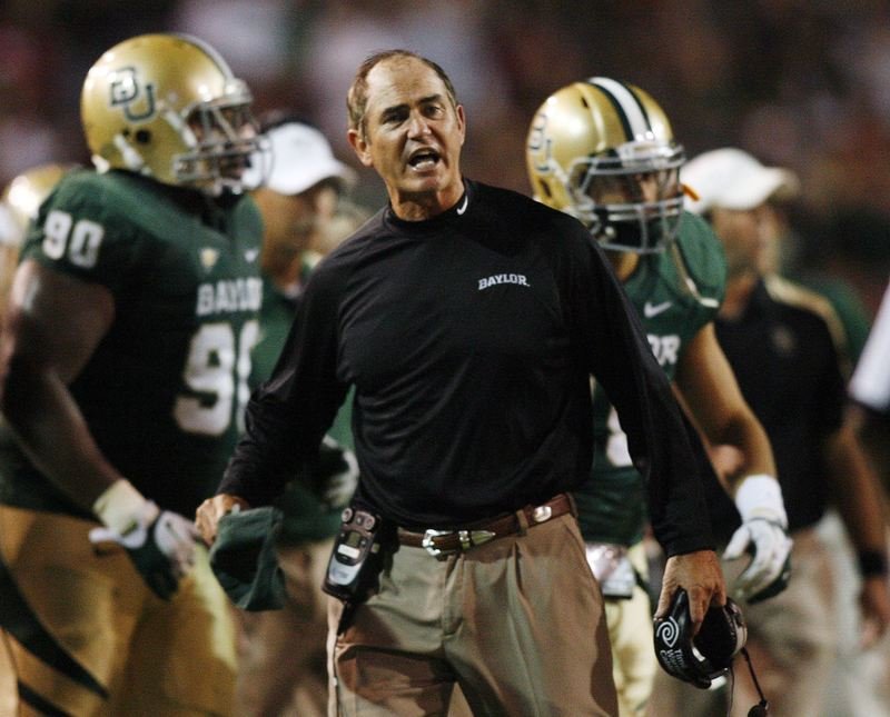 Baylor University head coach Art Briles reacts against the University of Oklahoma in the first half of their NCAA Big 12 football game at Floyd Casey Stadium in Waco, Texas, United States on November 19, 2011.   REUTERS/Mike Stone/File Photo