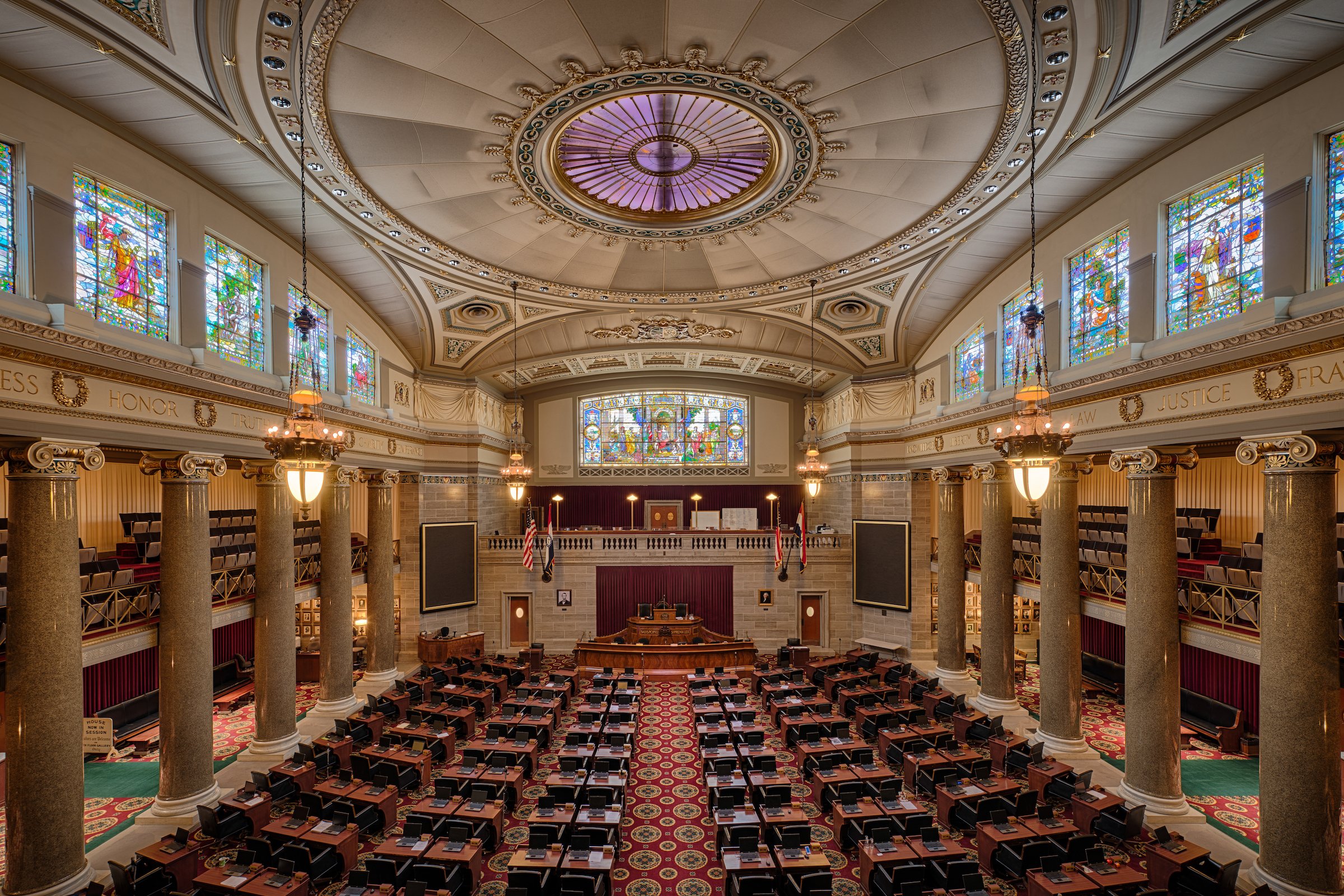 missouri chamber house representatives shutterstock_210713581