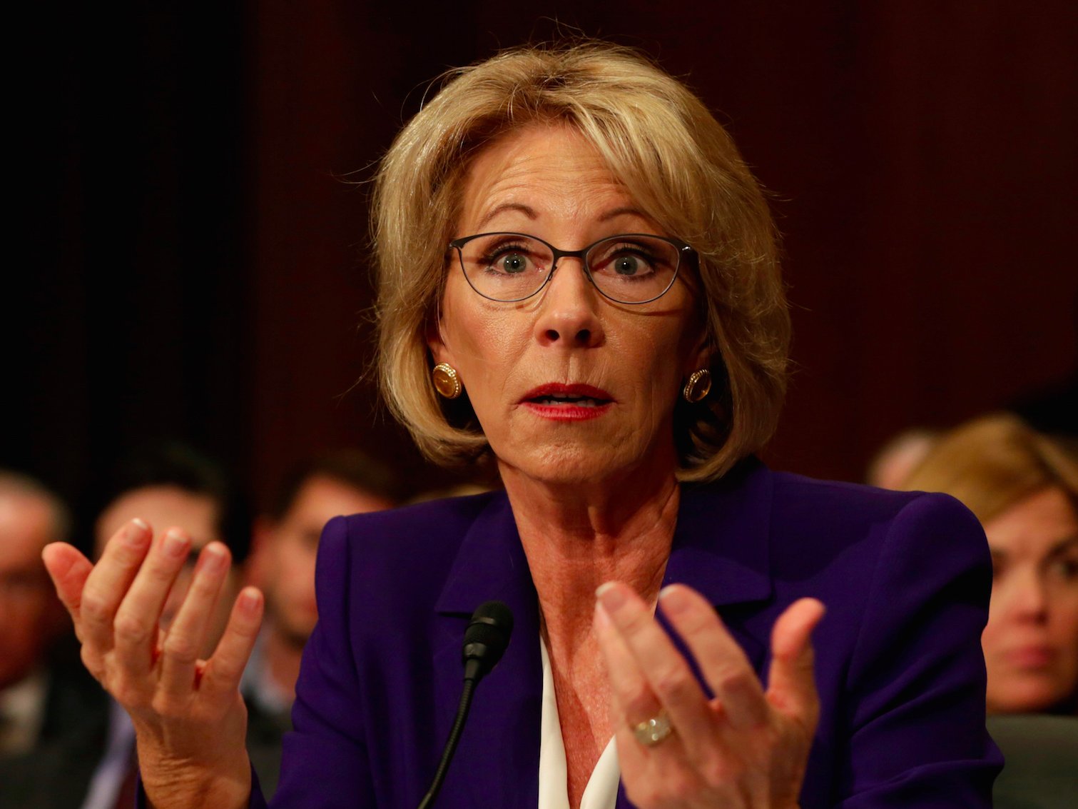 betsy devos education secretary hearing nominee